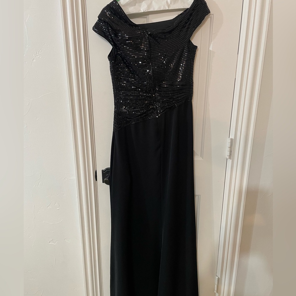 Tadashi Shoji Evening Gown - Picture 3 of 5